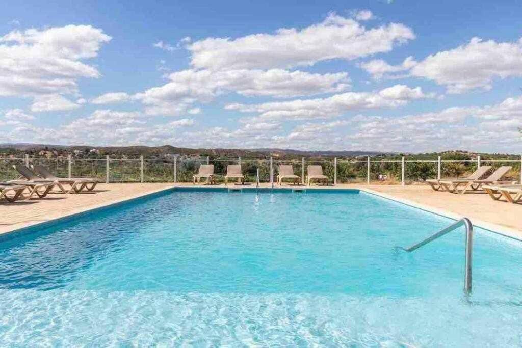 Modern 3Br Apt W/ Lg Terrace, Bbq, Ac & Parking Tavira Eksteriør bilde